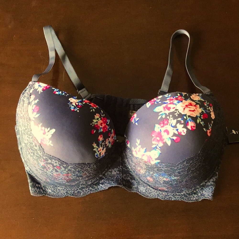Youmita Lightly Padded Bra